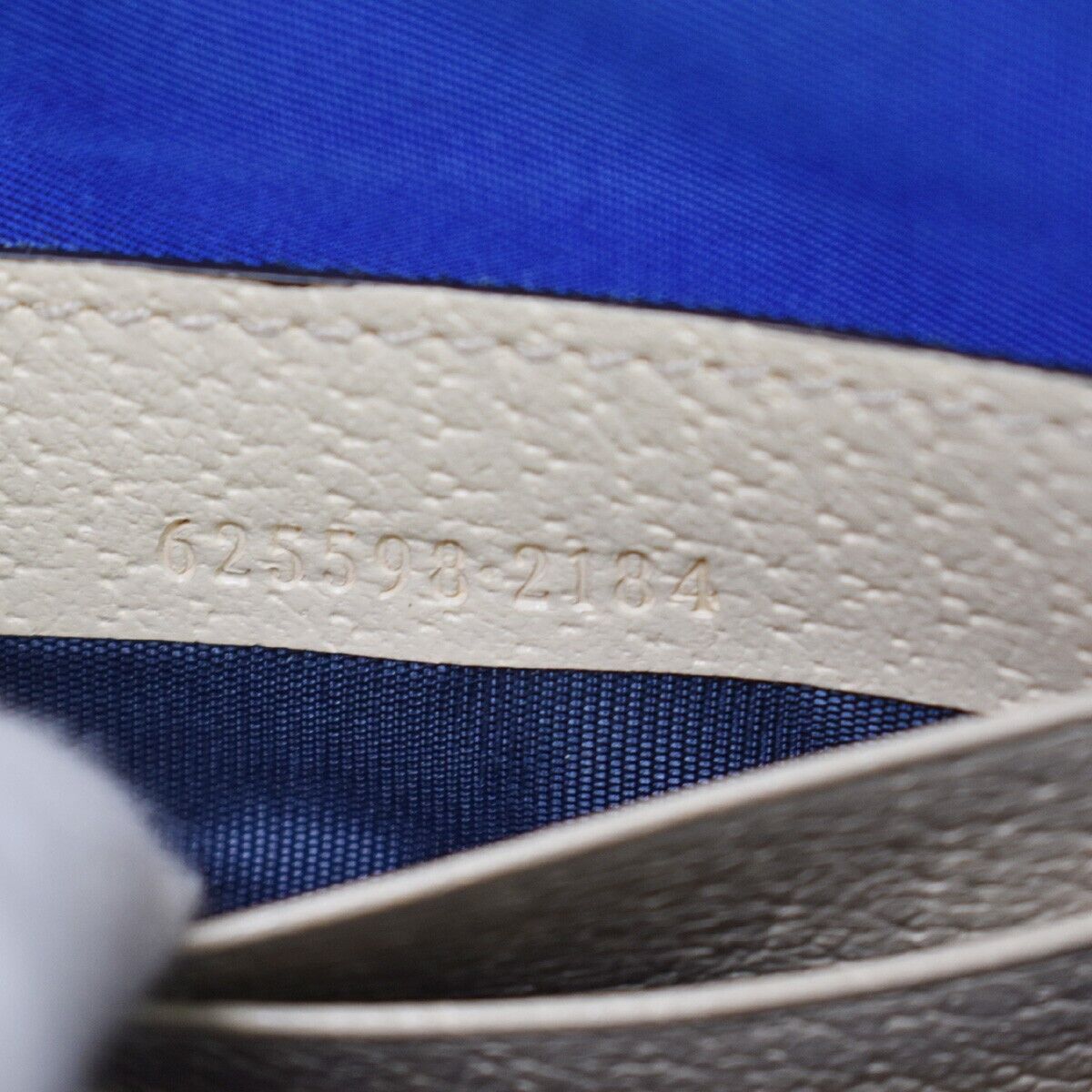 Gucci Off The Grid Canvas Clutch Bag ()