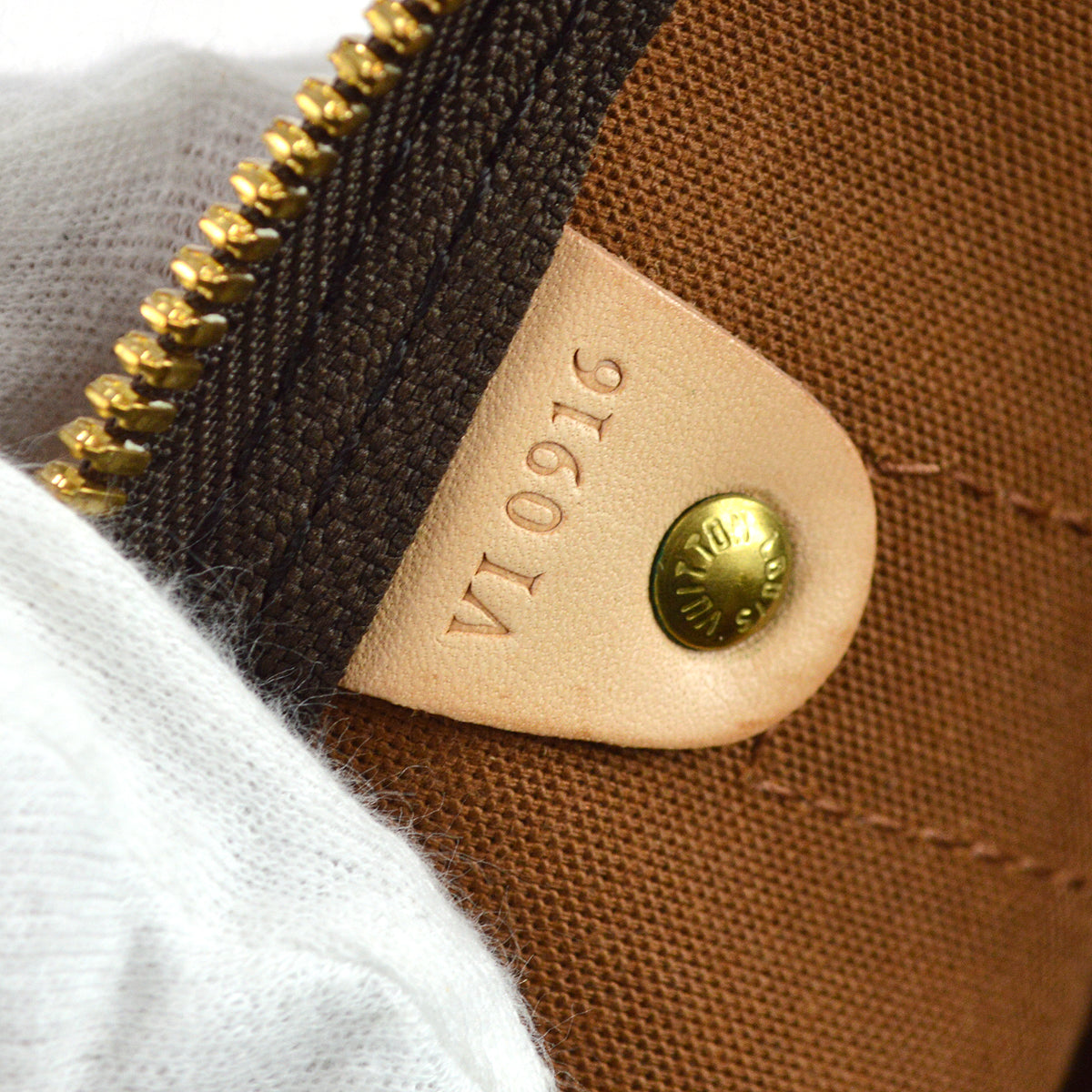 Louis Vuitton 1996 Monogram Keepall Bandouliere 60 Duffle Bag M41412