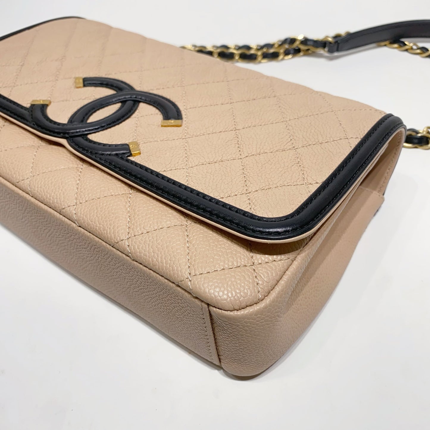 No.4262-Chanel Large CC Filigree Flap Bag