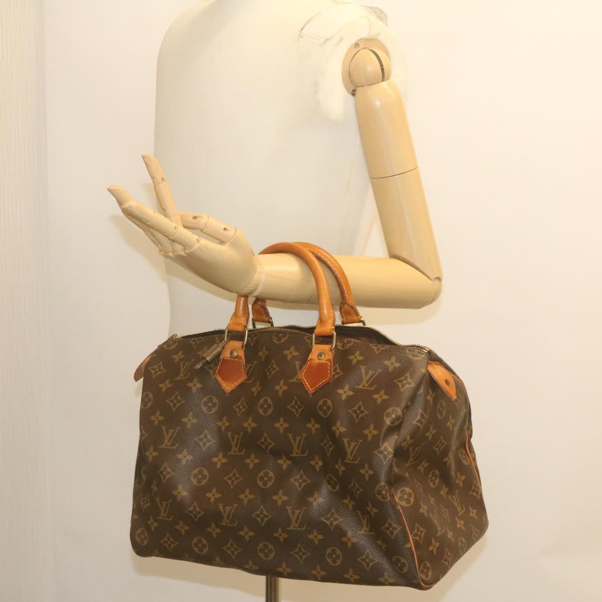 LOUIS VUITTON Monogram Speedy 35 Hand Bag M41524 LV 29316