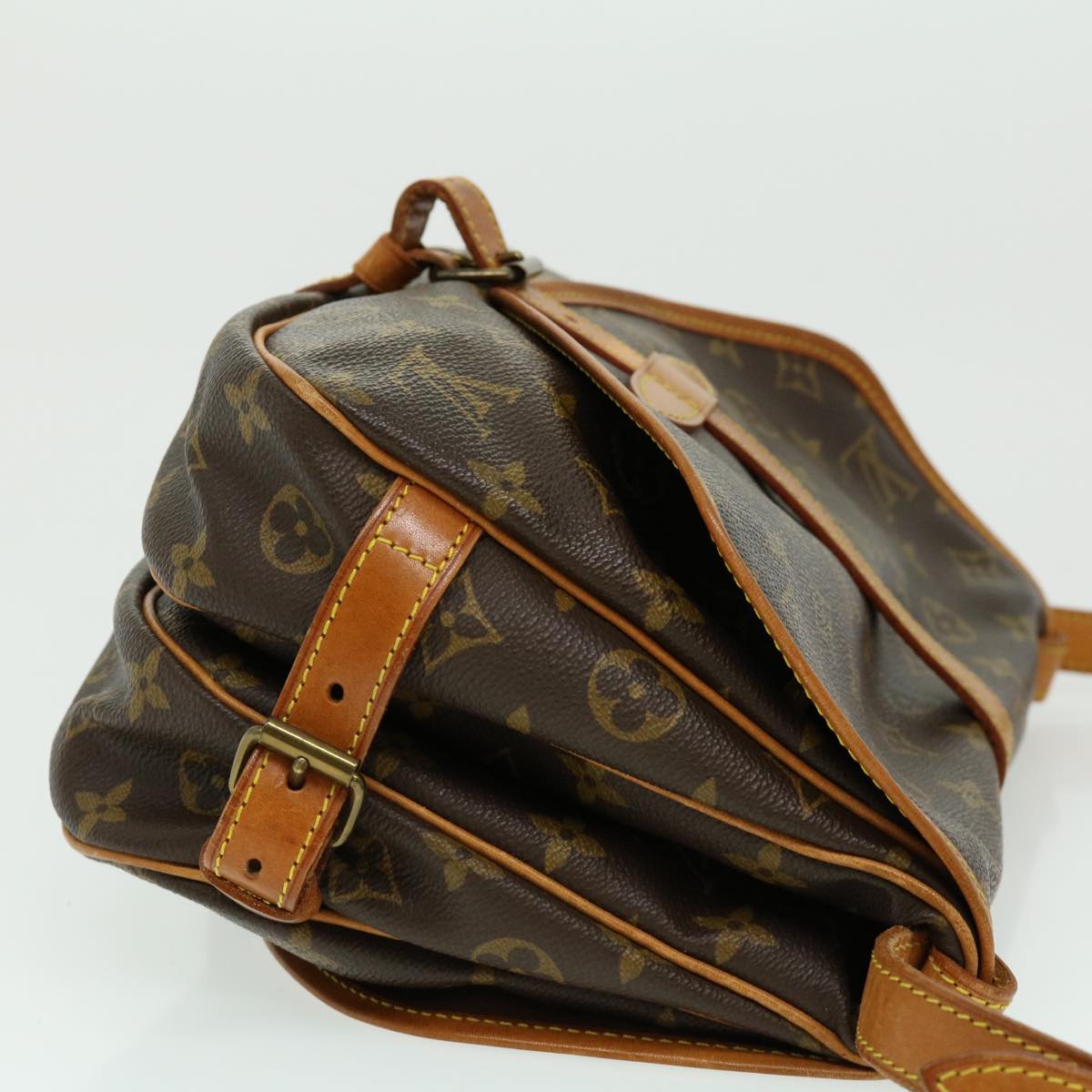 LOUIS VUITTON Monogram Saumur 30 Shoulder Bag M42256 LV 30003