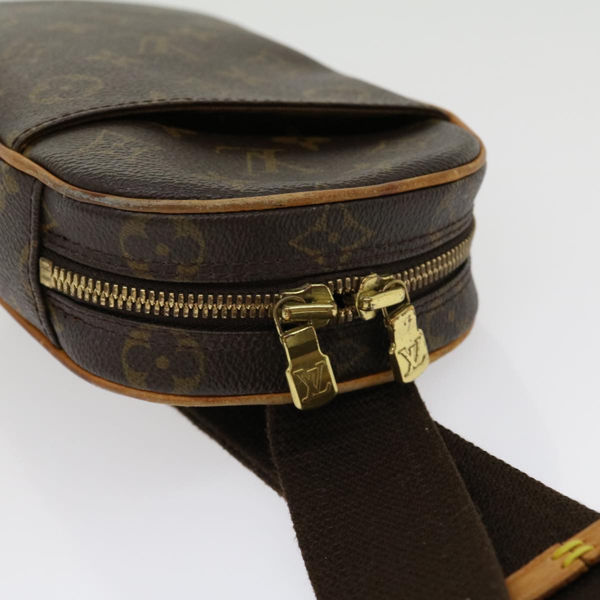 LOUIS VUITTON Monogram Pochette Gange Shoulder Bag M51870 LV 31192