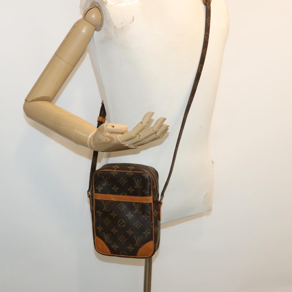 LOUIS VUITTON Monogram Danube Shoulder Bag M45266 LV 31966