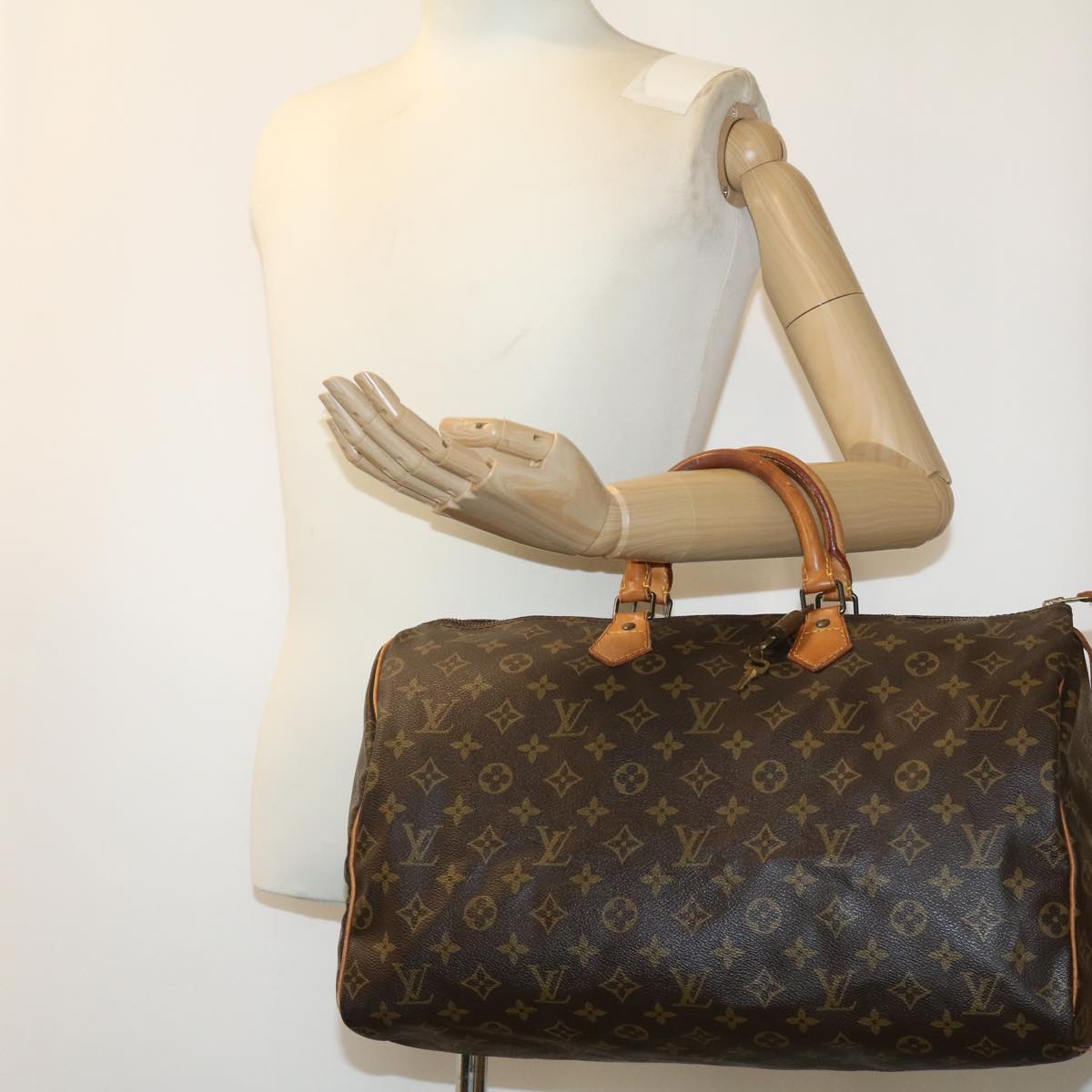 LOUIS VUITTON Monogram Speedy 40 Hand Bag M41522 LV 32186
