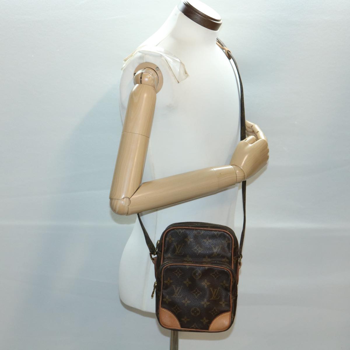 LOUIS VUITTON Monogram Amazon Shoulder Bag M45236 LV 33030