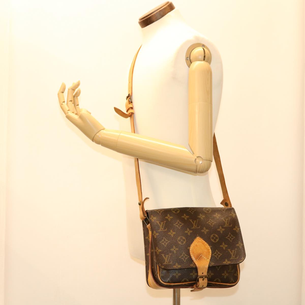LOUIS VUITTON Monogram Cartouchiere MM Shoulder Bag M51253 LV 33248