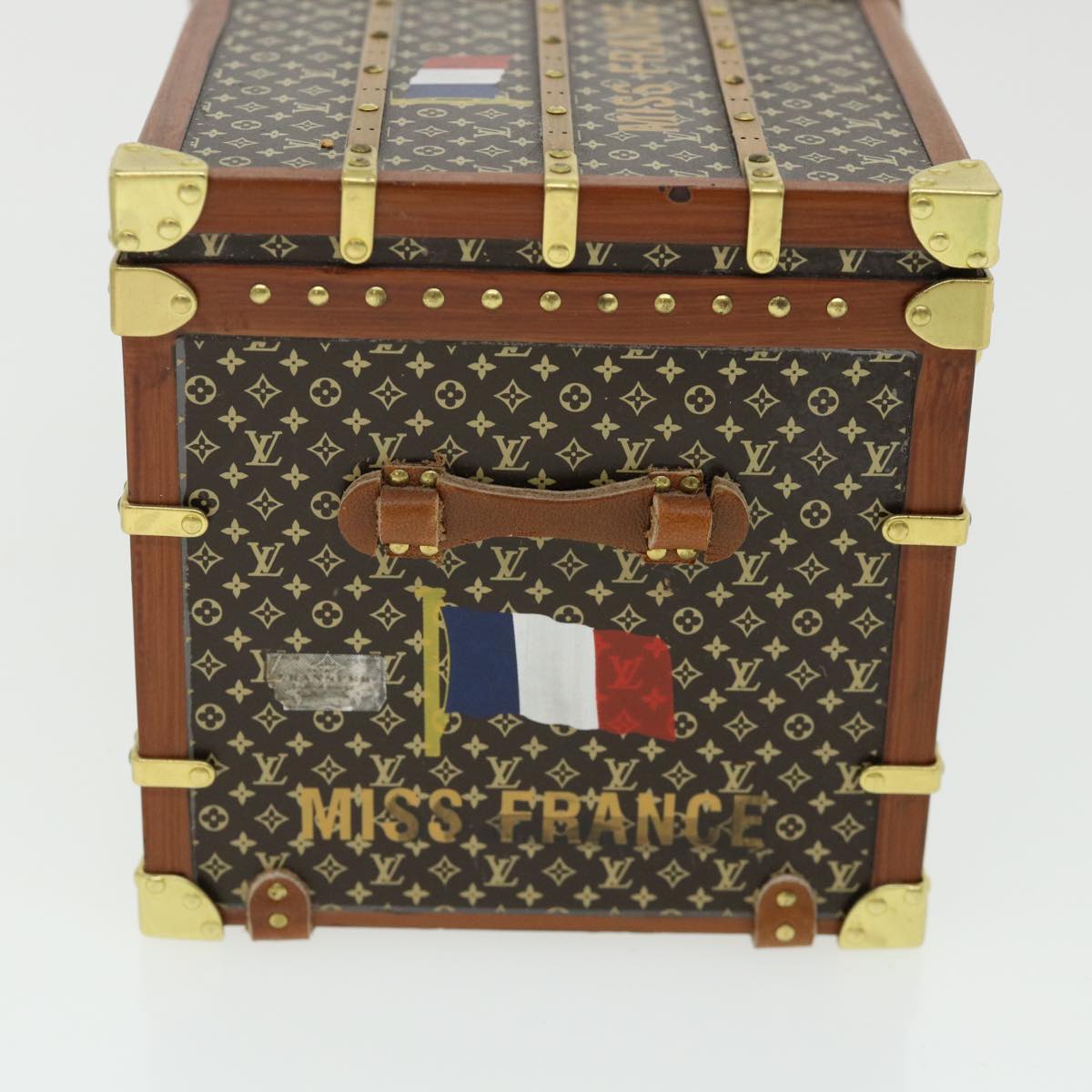LOUIS VUITTON Miss France Paper weight Brown M99408 LV 35337A