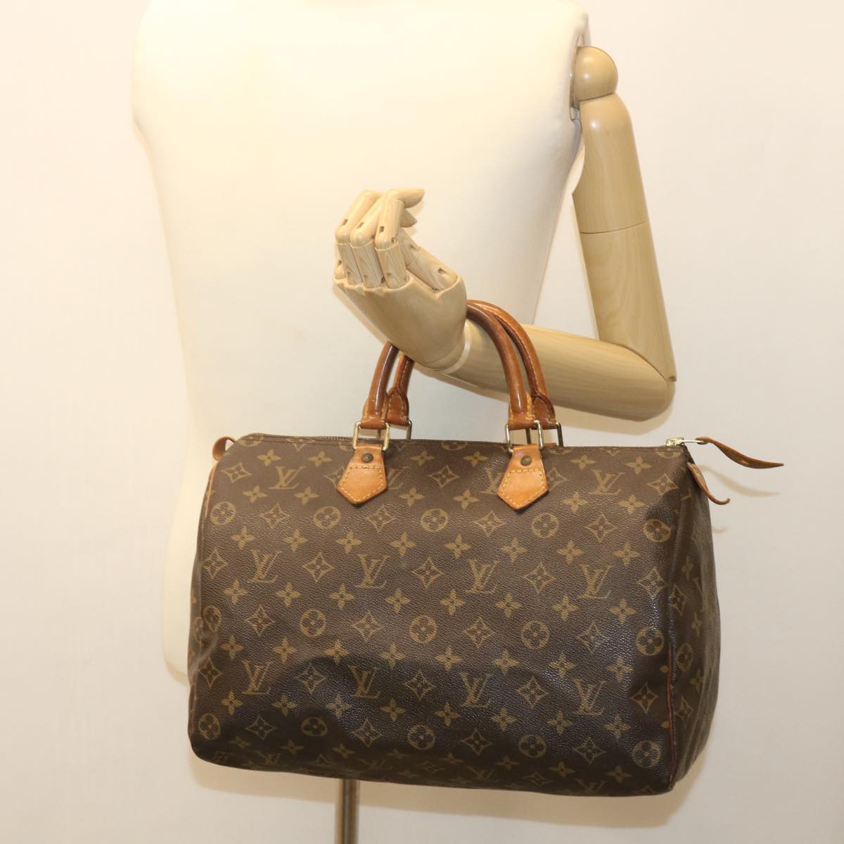 LOUIS VUITTON Monogram Speedy 35 Hand Bag M41524 LV 36047