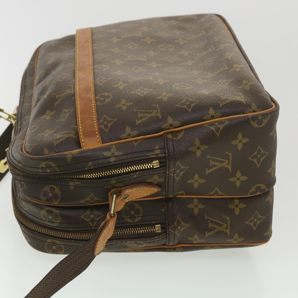 LOUIS VUITTON Monogram Reporter GM Shoulder Bag M45252 LV 38163
