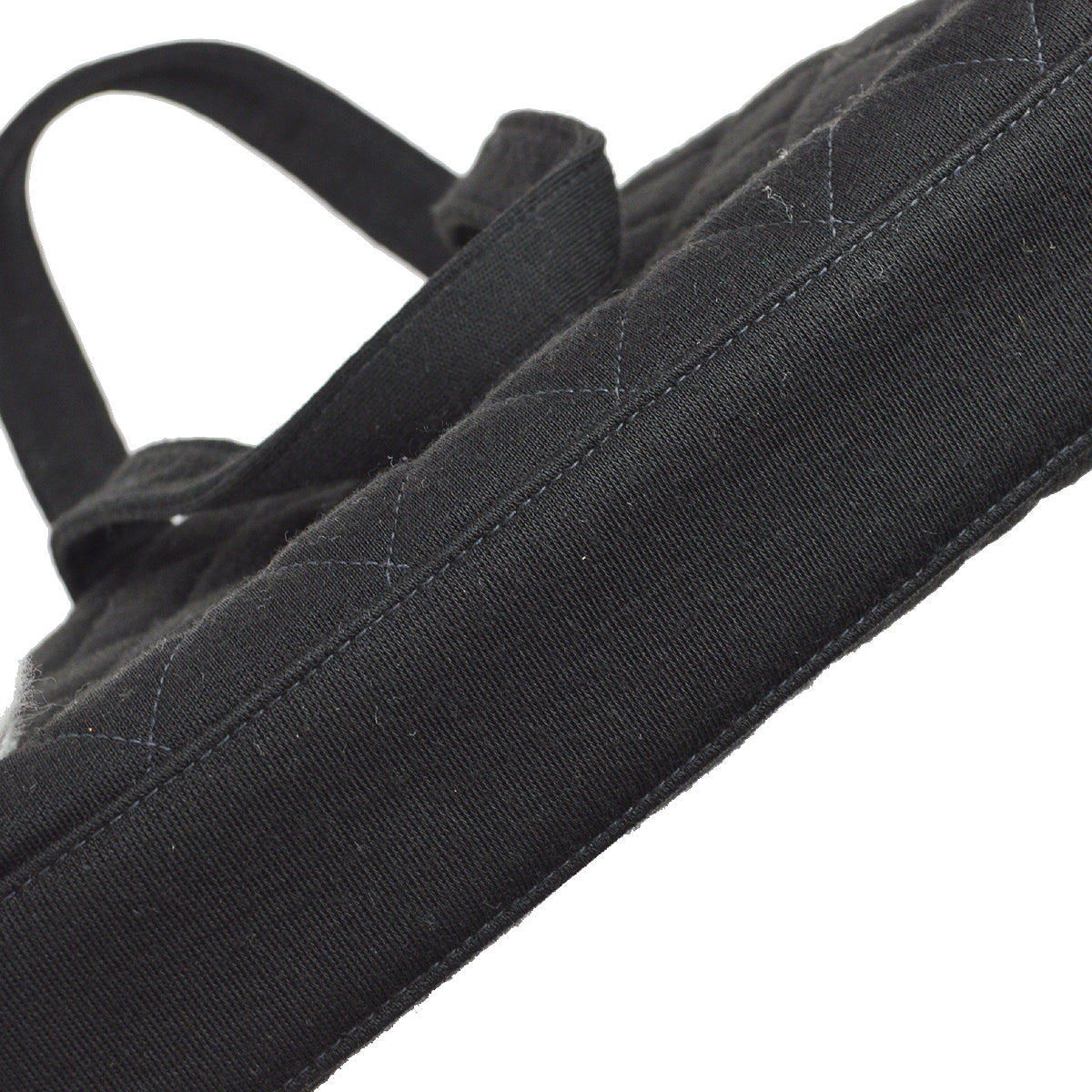 Luxury Chanel 1996-1997 Kisslock Handbag Black Cotton