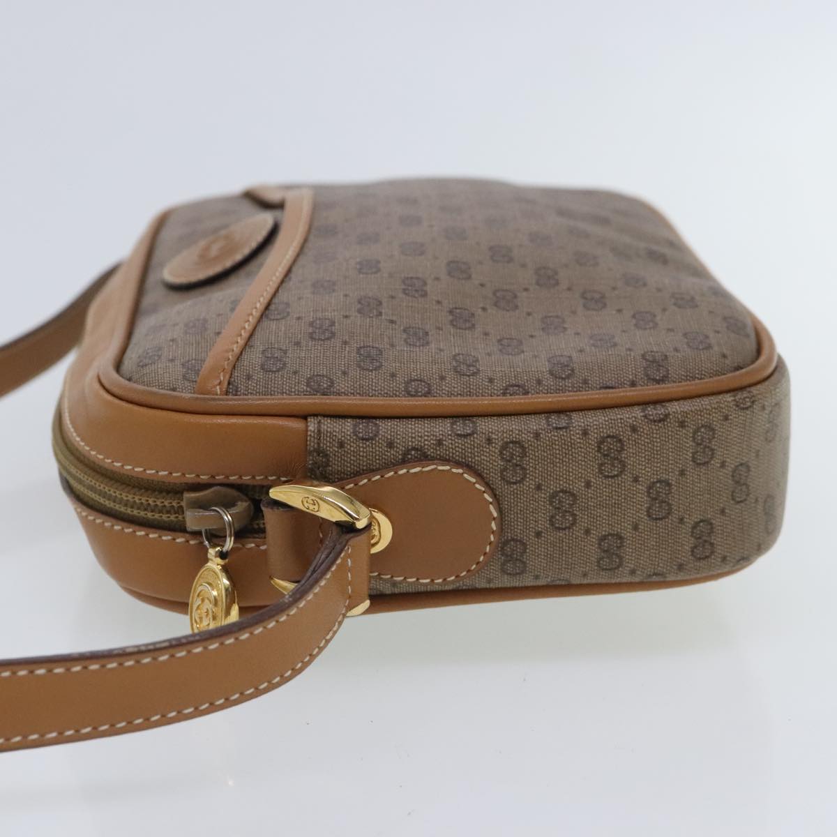 Luxury Gucci Trending 2025 Micro Small Gg Canvas Canvas Shoulder Bag