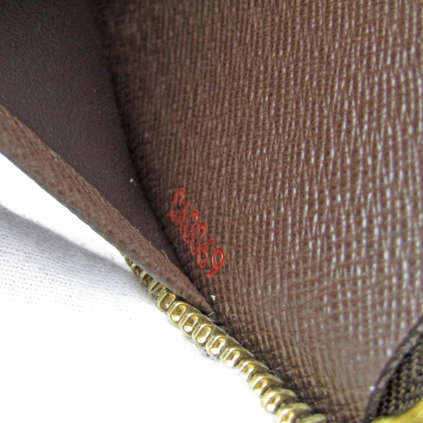 Louis Vuitton Zippy Wallet Canvas Wallet ()