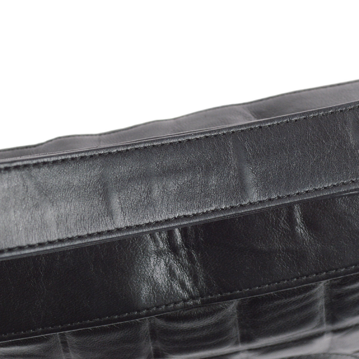 Luxury Chanel 2003-2004 Choco Bar Shoulder Bag Black Lambskin