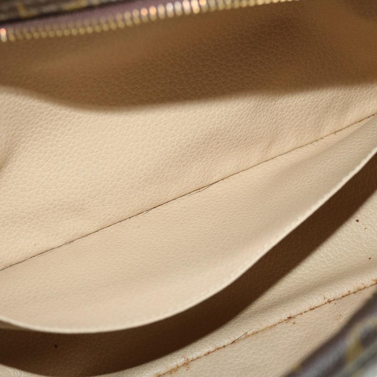 LOUIS VUITTON Monogram Trousse Toilette 28 Clutch Bag M47522 LV 44242