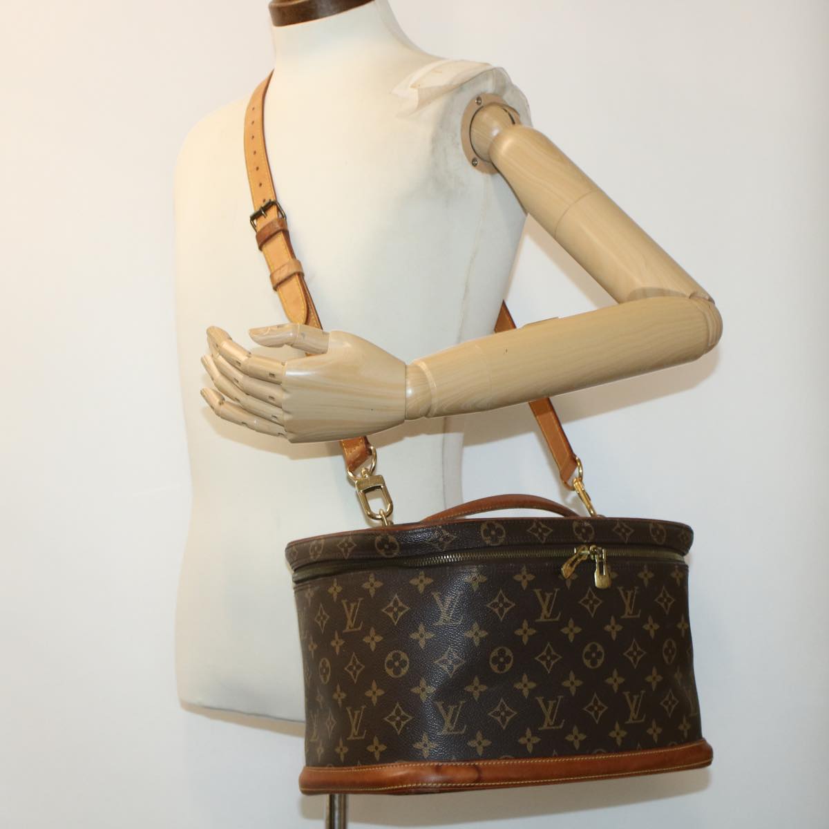 LOUIS VUITTON Monogram Nice Hand Bag 2way M47280 LV 44328
