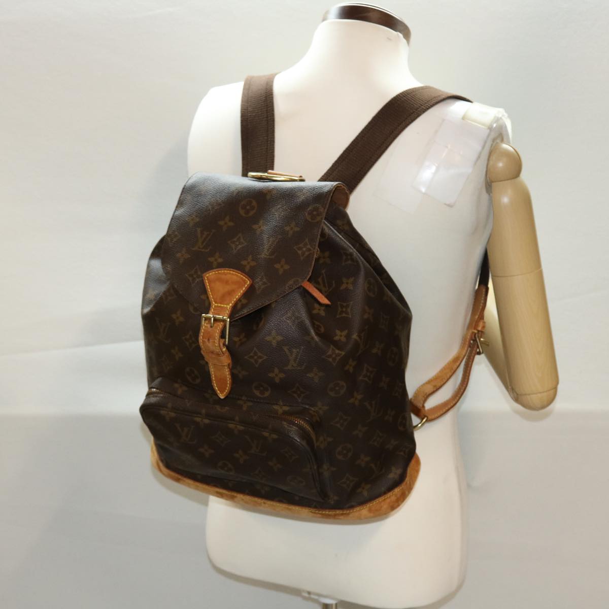 LOUIS VUITTON Monogram Montsouris GM Backpack M51135 LV 44816