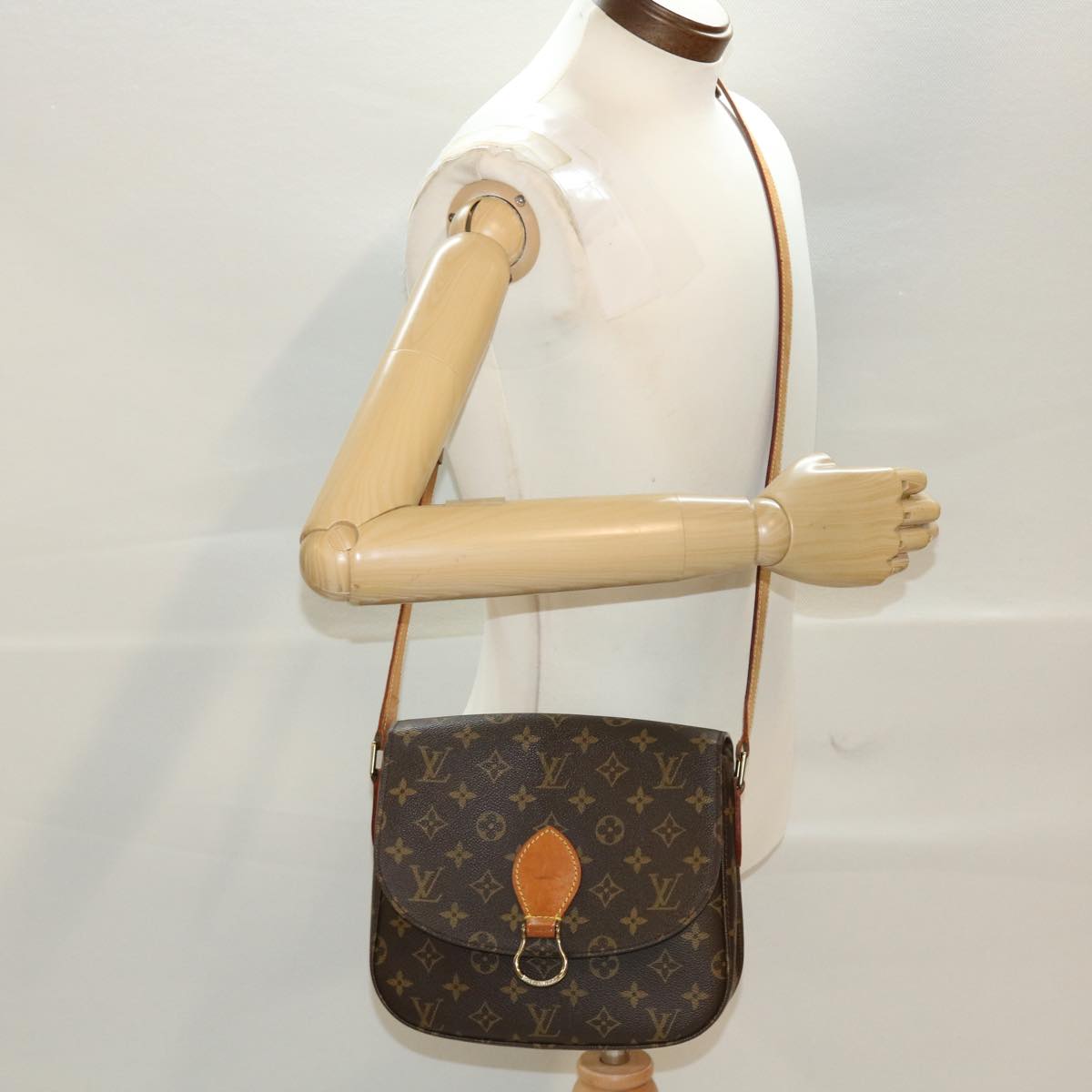 LOUIS VUITTON Monogram Saint Cloud GM Shoulder Bag M51242 LV 44824