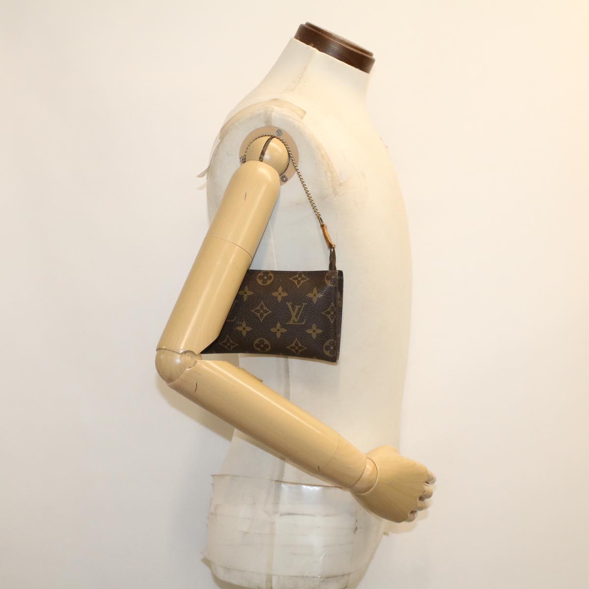 LOUIS VUITTON Monogram Bucket PM Pouch Accessory Pouch LV 44899