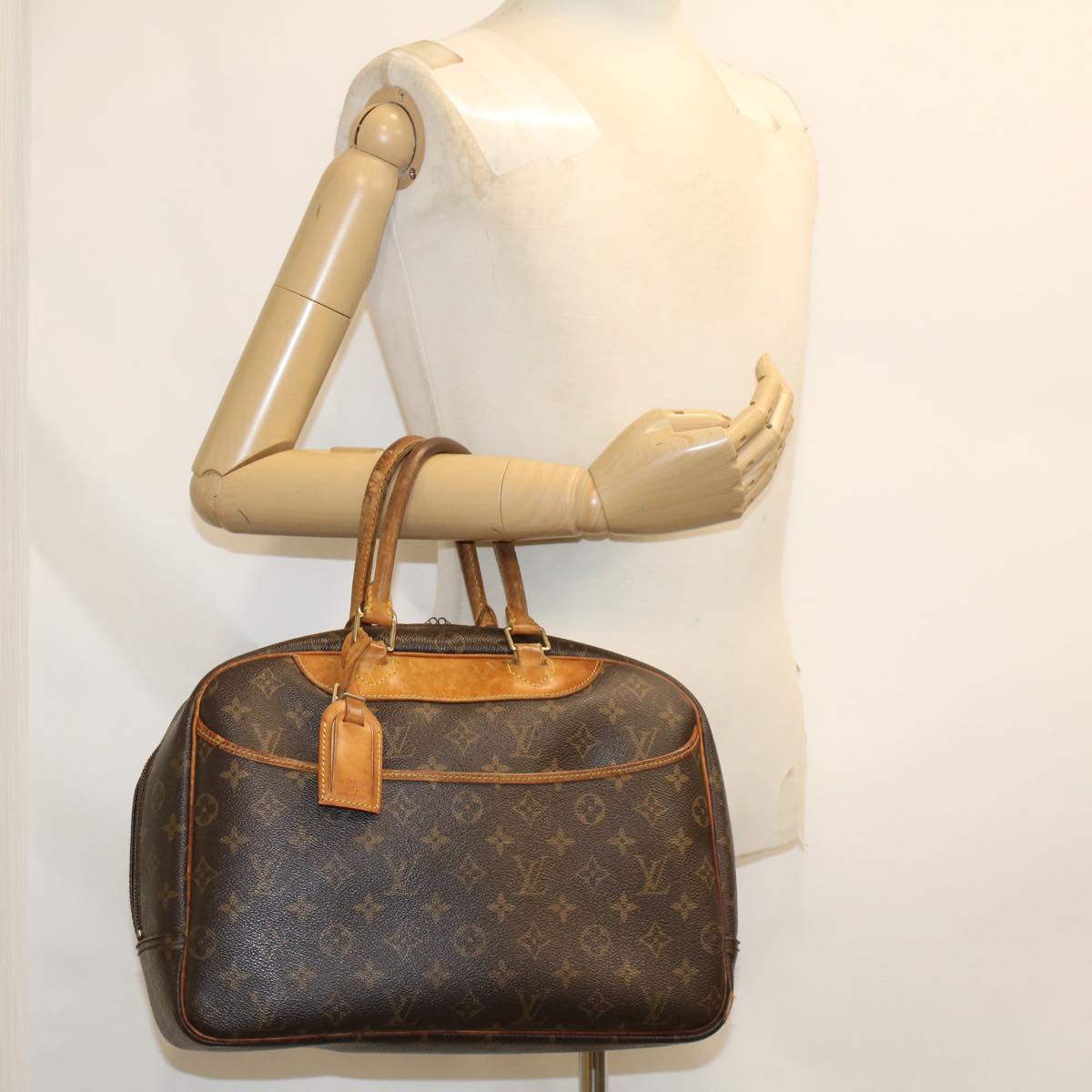 LOUIS VUITTON Monogram Deauville Hand Bag M47270 LV 45311