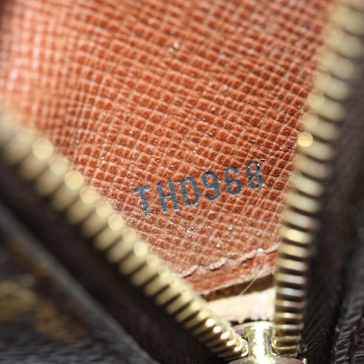LOUIS VUITTON Monogram Trousse Demi Ronde Cosmetic Pouch M47520 LV 45317
