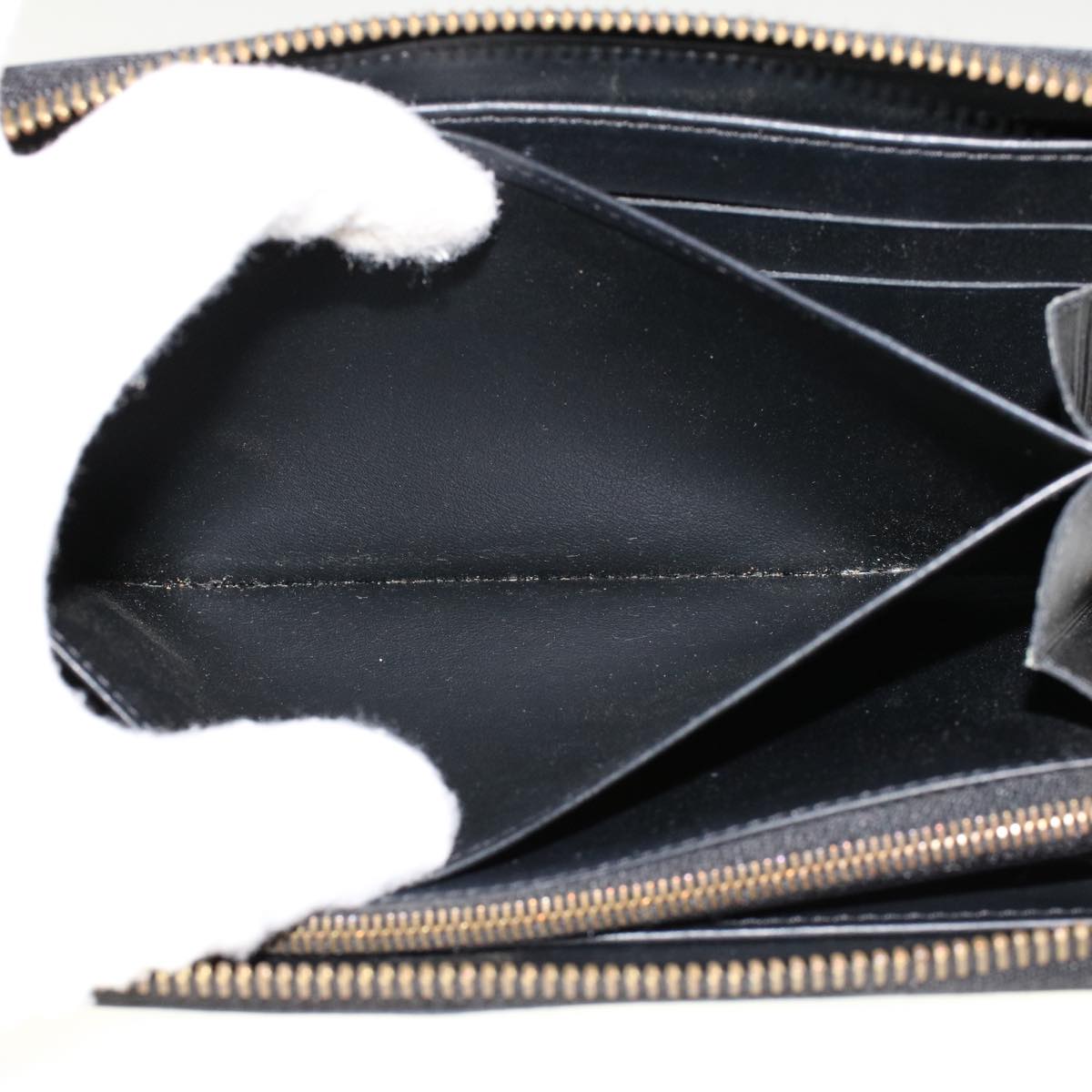 LOUIS VUITTON Vernis Nicolas Ghesquière Zippy Wallet White M50370 LV 45330