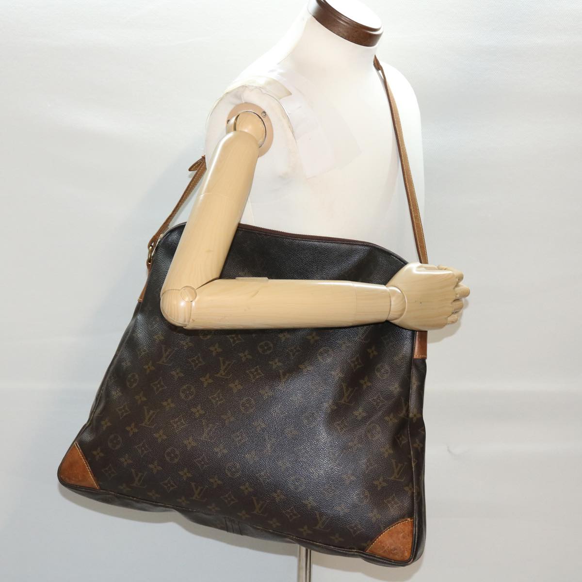 LOUIS VUITTON Monogram Ballad Shoulder Bag M51112 LV 45521