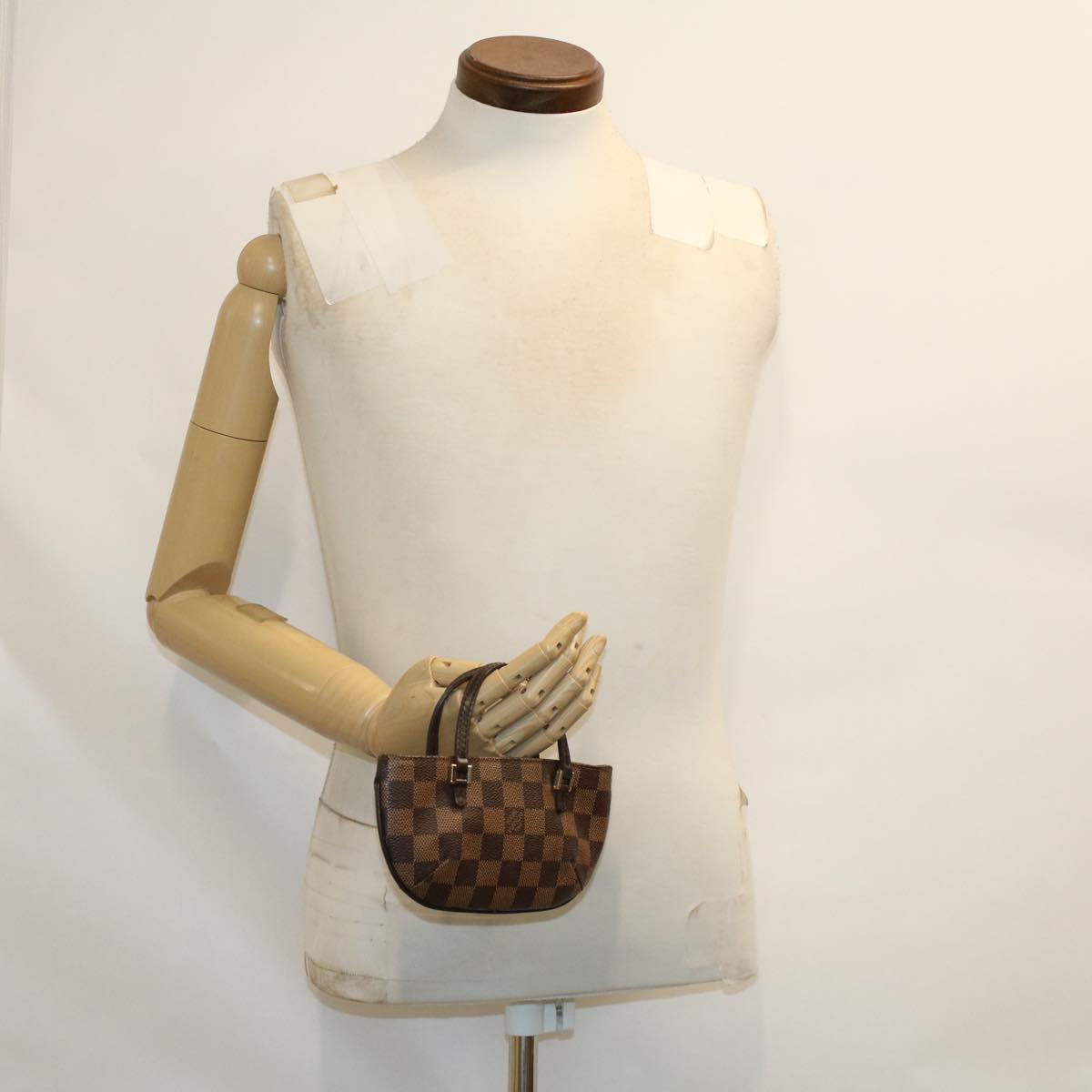 LOUIS VUITTON Damier Ebene Manosque GM Accessory Pouch N51120 LV 45564