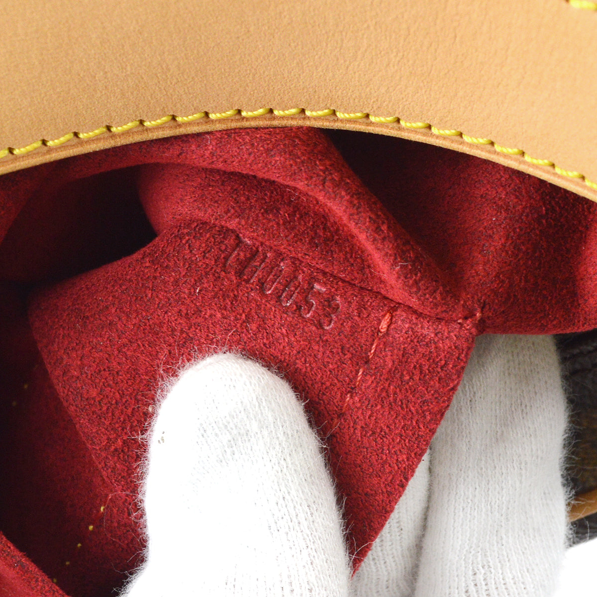Louis Vuitton 2003 Croissant MM Monogram M51512