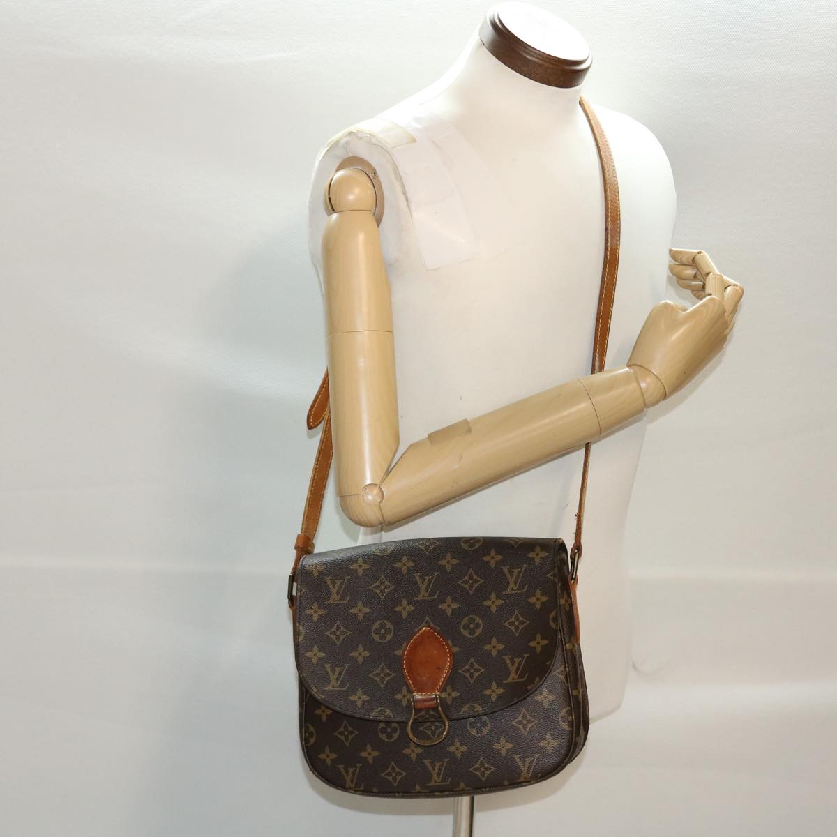 LOUIS VUITTON Monogram Saint Cloud GM Shoulder Bag M51242 LV 46221
