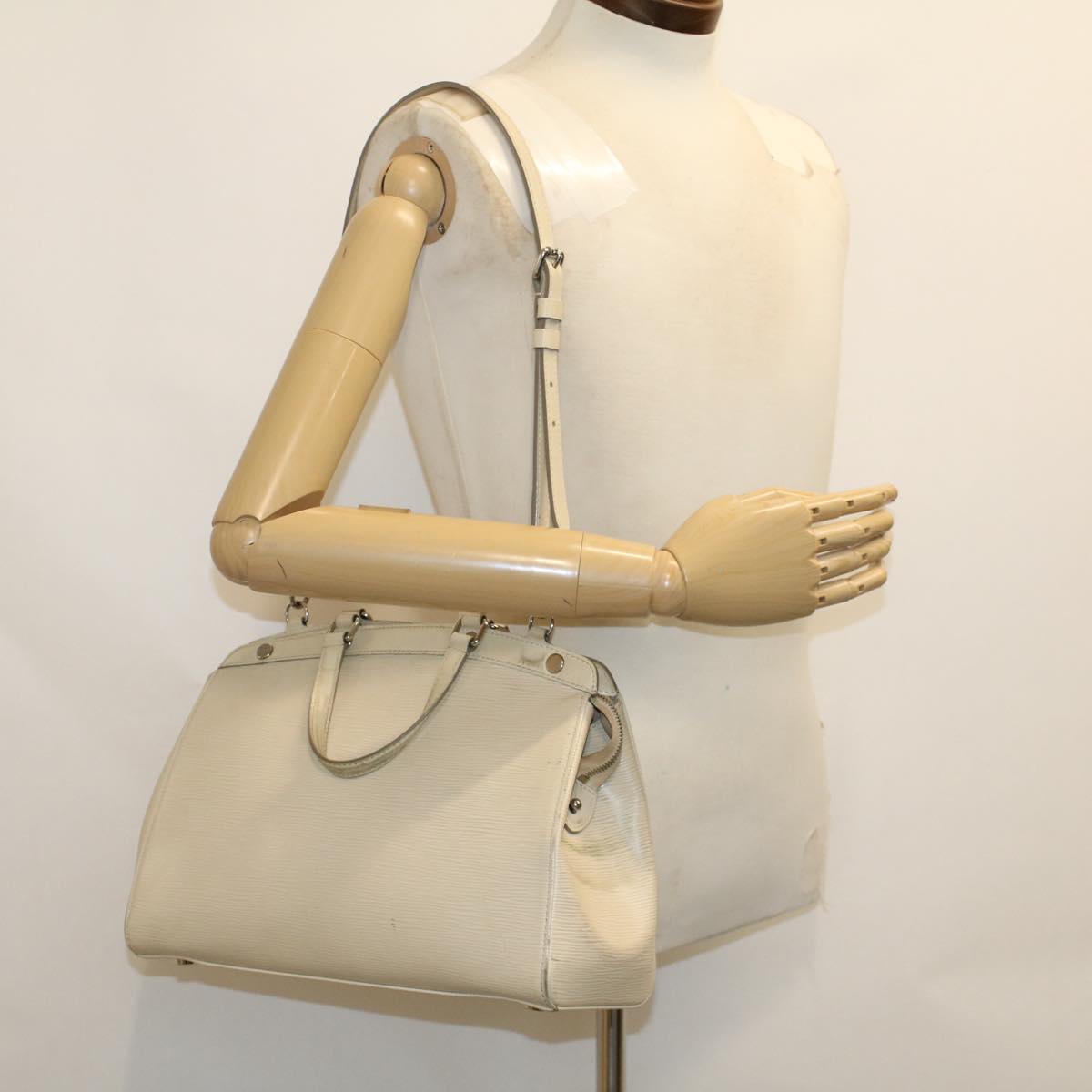 LOUIS VUITTON Epi Blair MM Hand Bag 2way White M40330 LV 46265