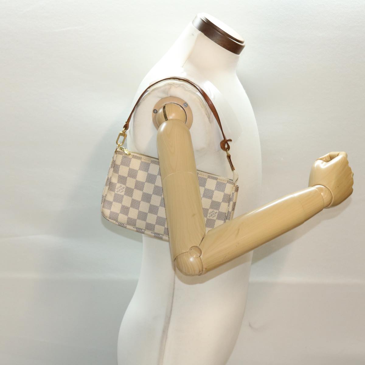LOUIS VUITTON Damier Azur Pochette Accessoires Pouch N51986 LV 46340