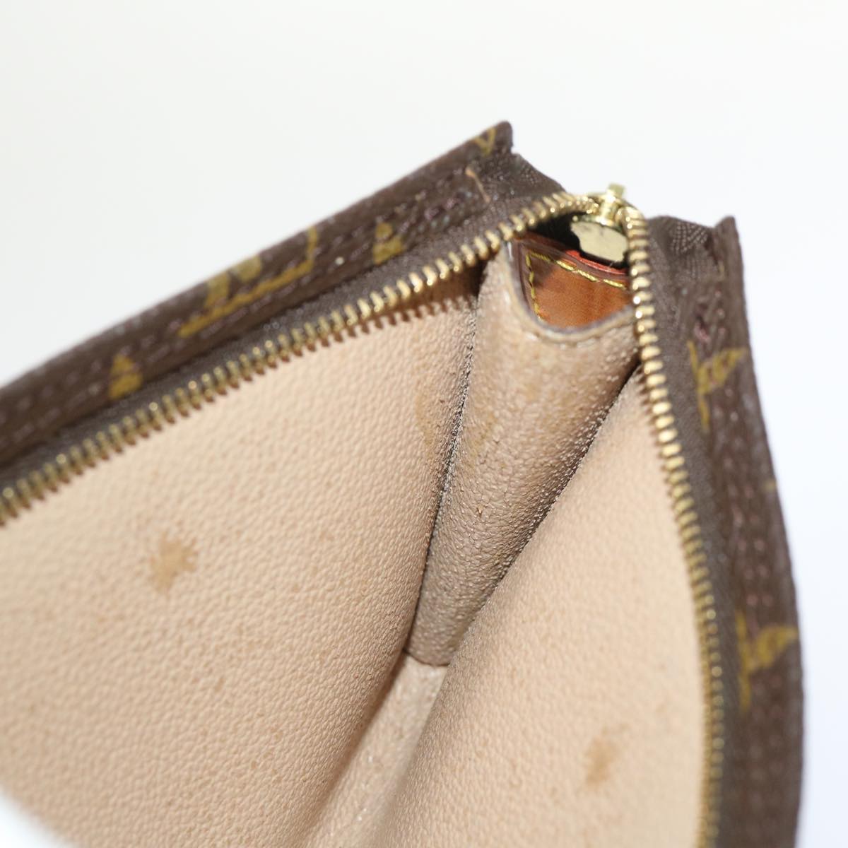 LOUIS VUITTON Monogram Bucket PM Pouch Accessory Pouch LV 46714