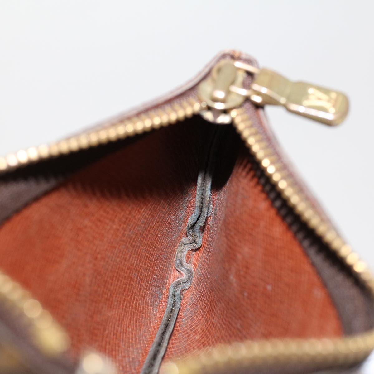 LOUIS VUITTON Monogram Pochette Cles Coin Purse M62650 LV 46784