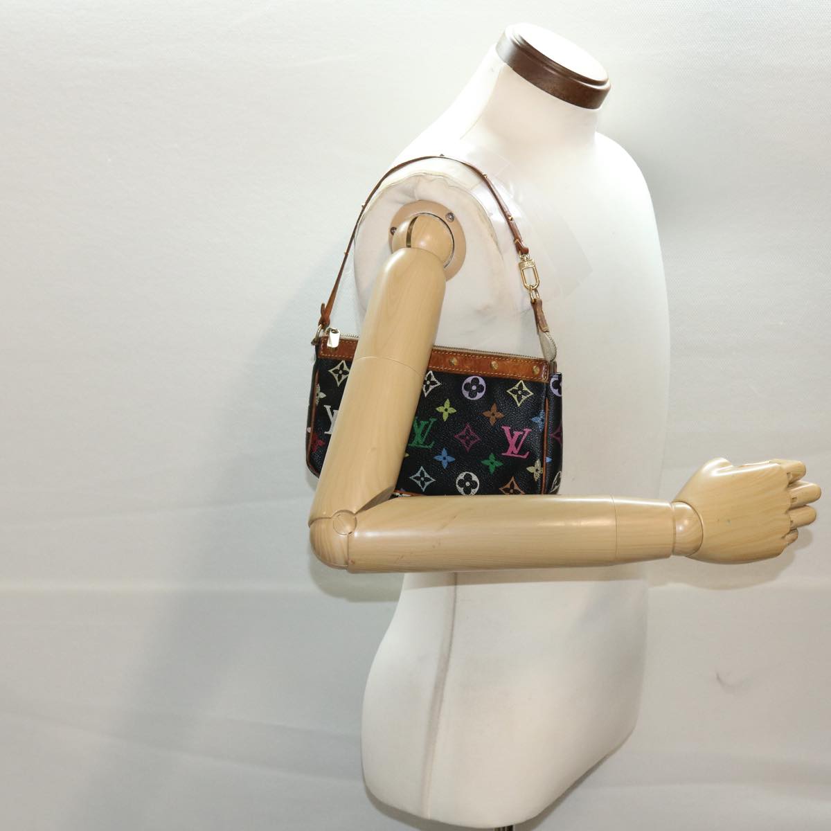 LOUIS VUITTON Monogram Multicolor Pochette Accessoires Black M92648 46977
