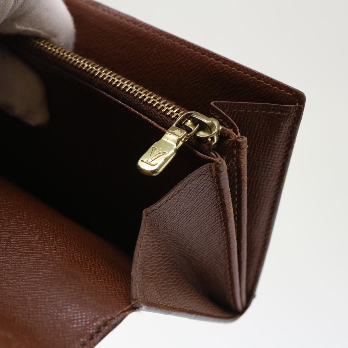 LOUIS VUITTON Graffiti Porte Monnaie Credit Long Wallet Khaki M92188 50243