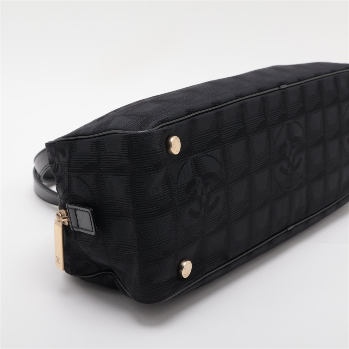 Chanel New Loveel Line Nylon Leather Handbag Black G 8th