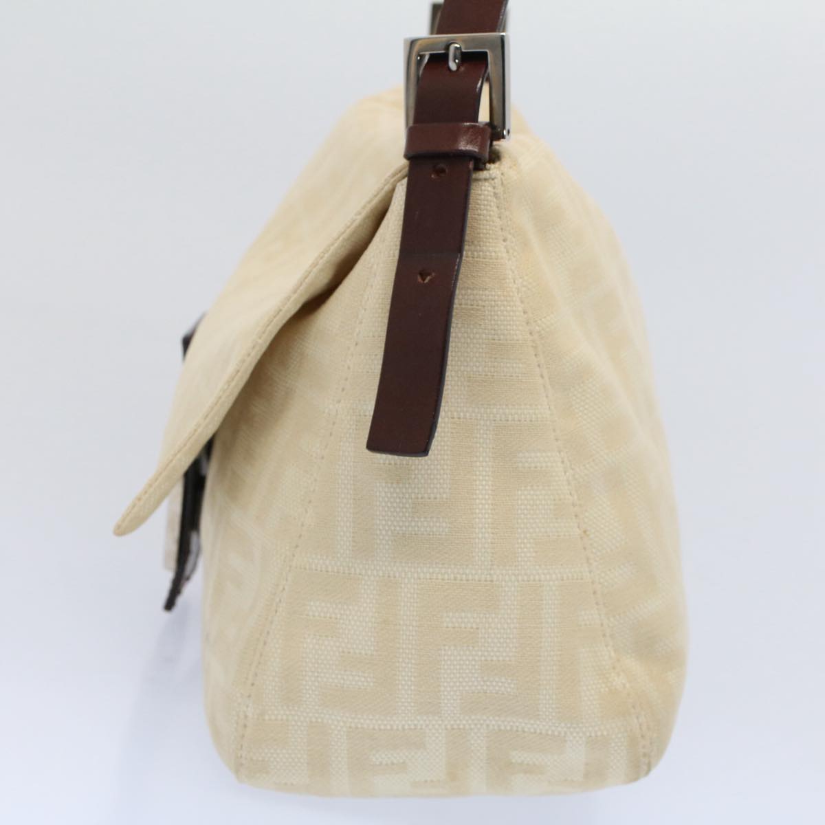 Luxury FendiMamma Baguette Shoulder Bag Beige52740
