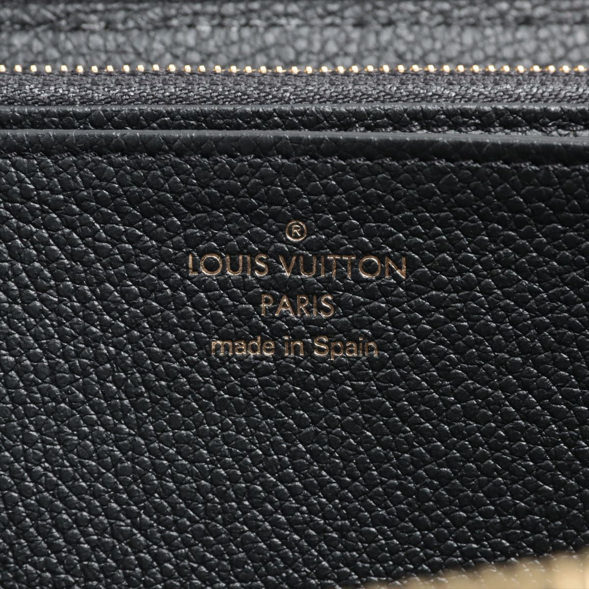 Louis Vuitton Implant Wallet M61864 Noir Round Jeep Wallet