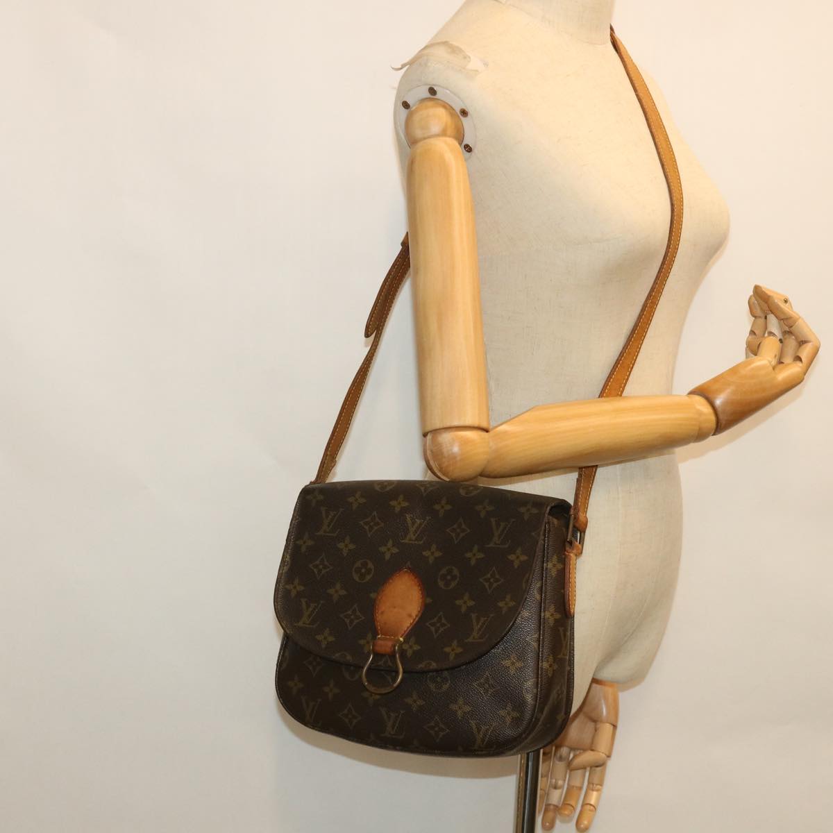 LOUIS VUITTON Monogram Saint Cloud GM Shoulder Bag M51242 LV 53139