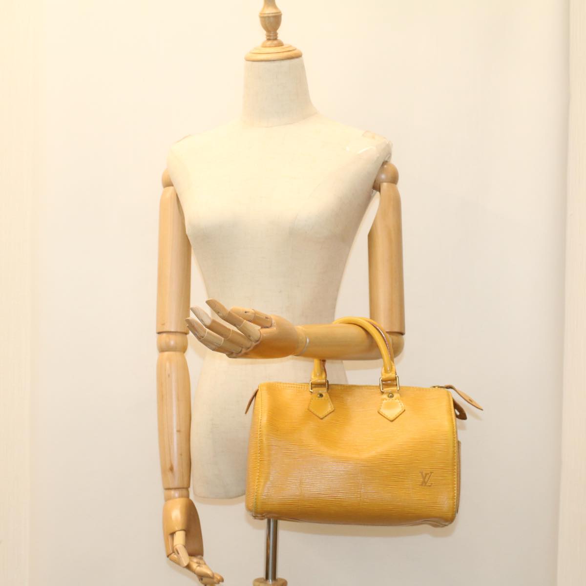 LOUIS VUITTON Epi Speedy 25 Hand Bag Tassili Yellow M43019 LV 53227