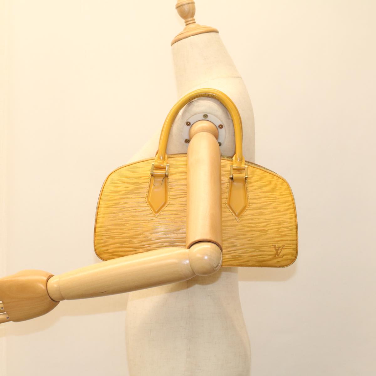 LOUIS VUITTON Epi jasmine Hand Bag Tassili Yellow M52089 LV 53544