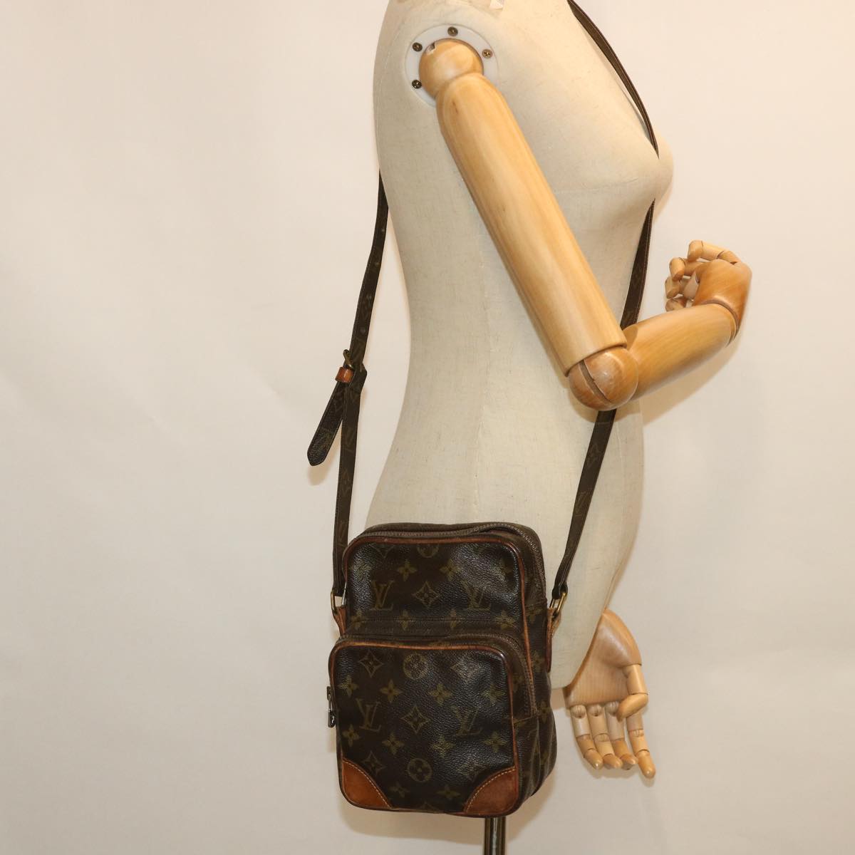 LOUIS VUITTON Monogram Amazon Shoulder Bag M45236 LV 54589