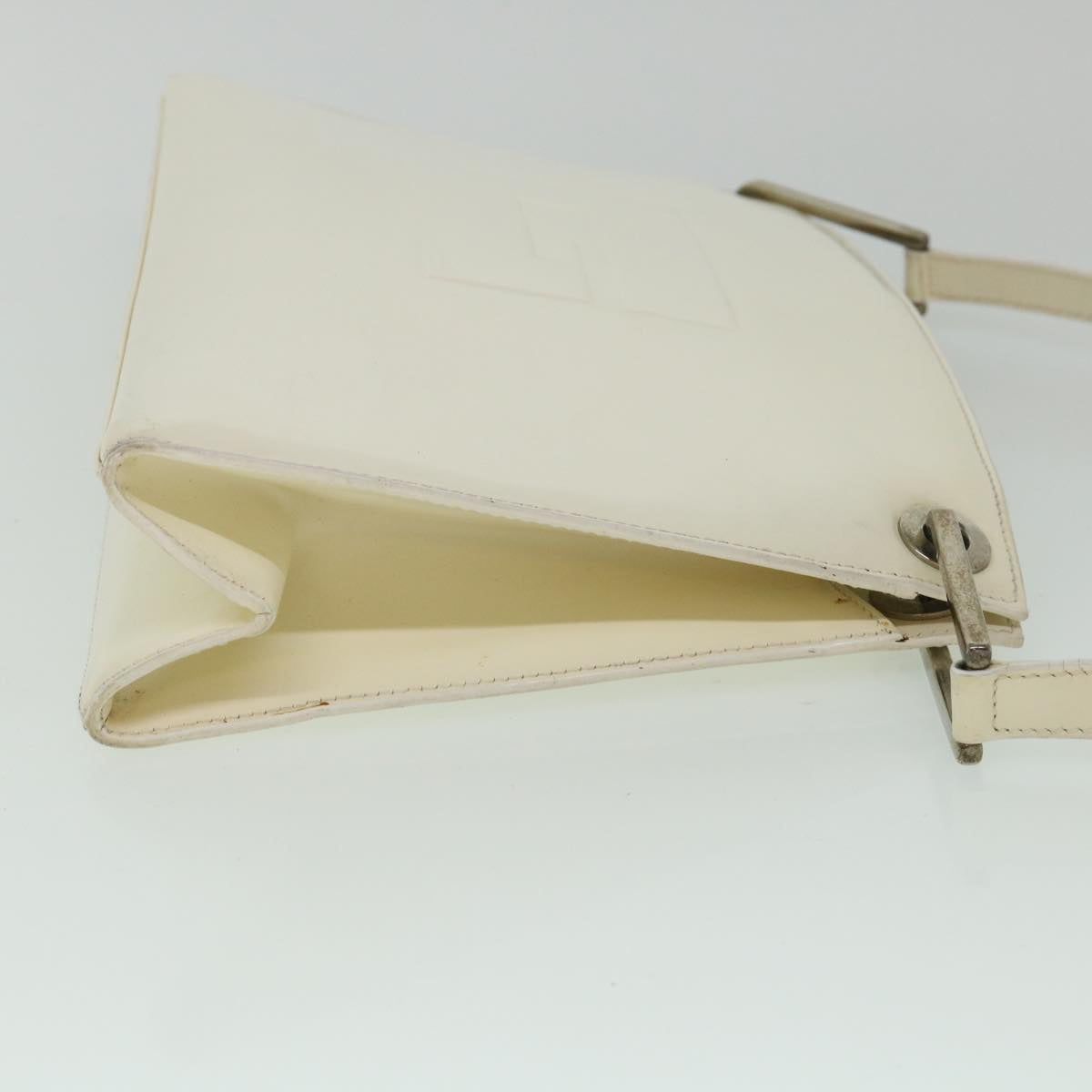 Luxury Gucci Shoulder Bag Patent leather White 001 3034 55032