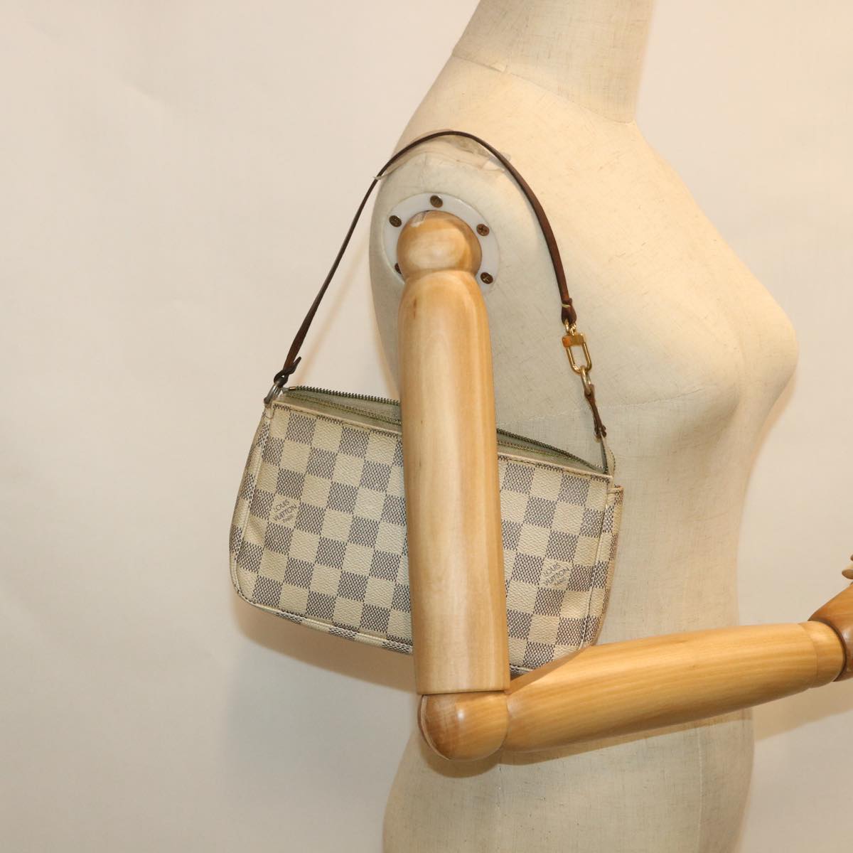 LOUIS VUITTON Damier Azur Pochette Accessoires Pouch N51986 LV 55044