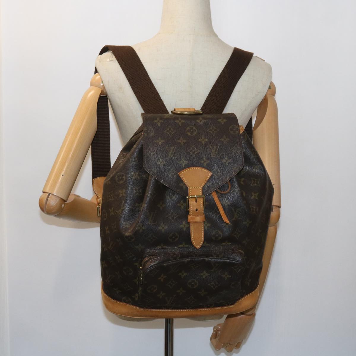 LOUIS VUITTON Monogram Montsouris GM Backpack M51135 LV 55075