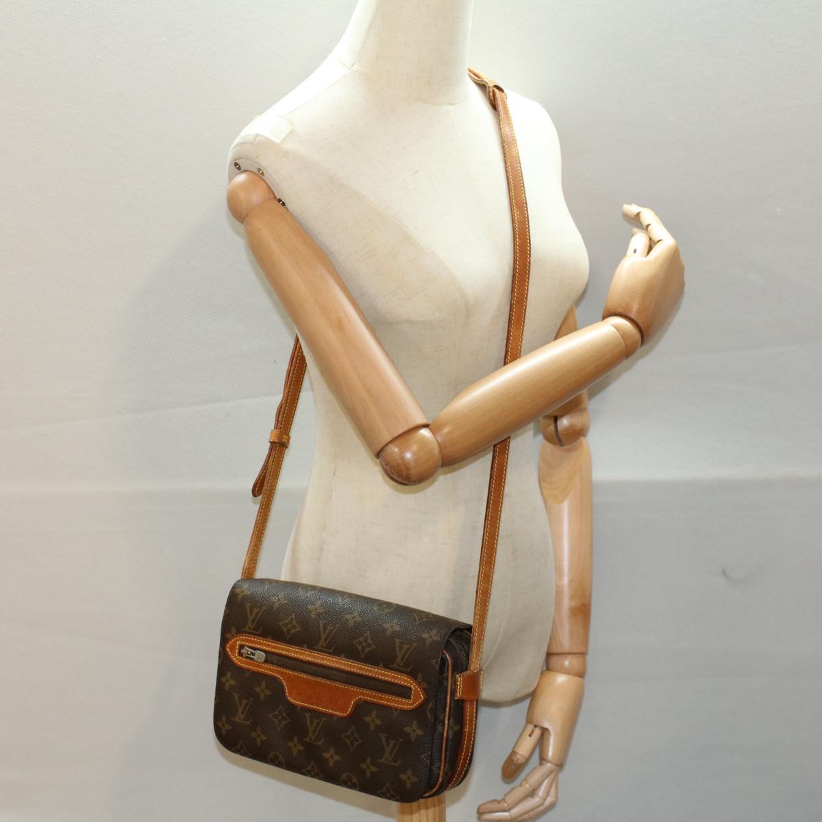 LOUIS VUITTON Monogram Saint Germain Shoulder Bag M51210 LV 55308