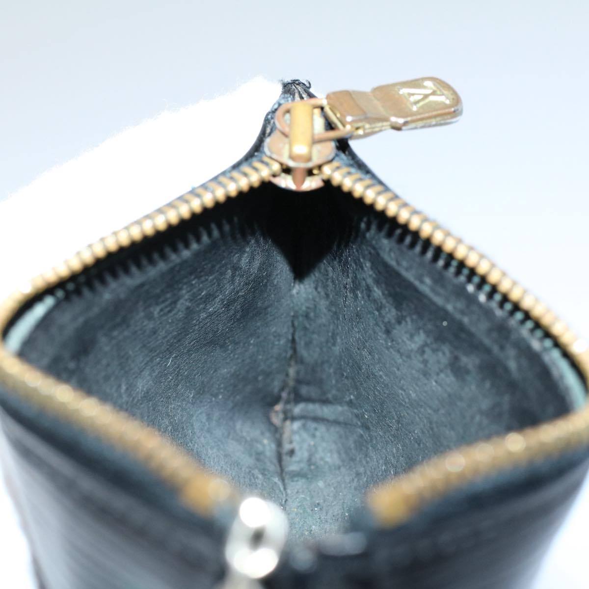 LOUIS VUITTON Epi Pochette Cles Coin Purse Black M63802 LV 55922