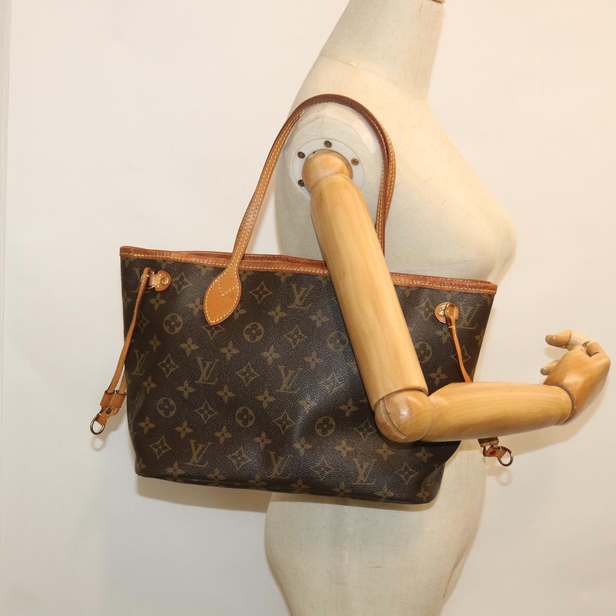 LOUIS VUITTON Monogram Neverfull PM Tote Bag M40155 LV 55956