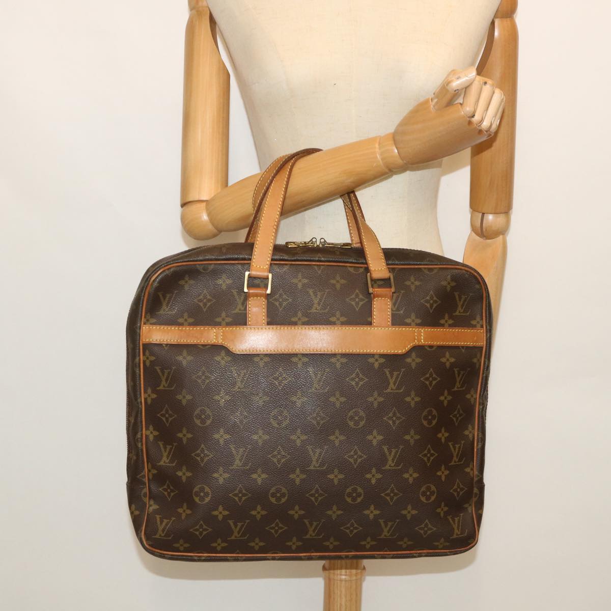 LOUIS VUITTON Monogram Porte Documents Pegas Hand Bag M53343 LV 55962