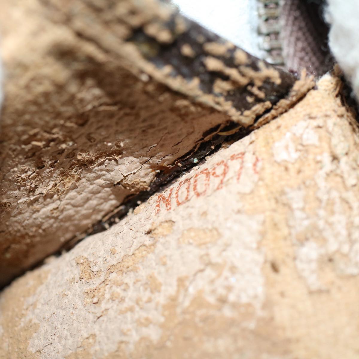 LOUIS VUITTON Monogram Poche Toilette 19 Pouch M47544 LV 56426